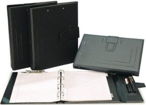 CARPETA 4 ANILLAS 40MM Y MINICLIP PVC NEGRO