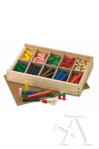 Caja de madera con departamentos con 61 regletas colores 2x2cm